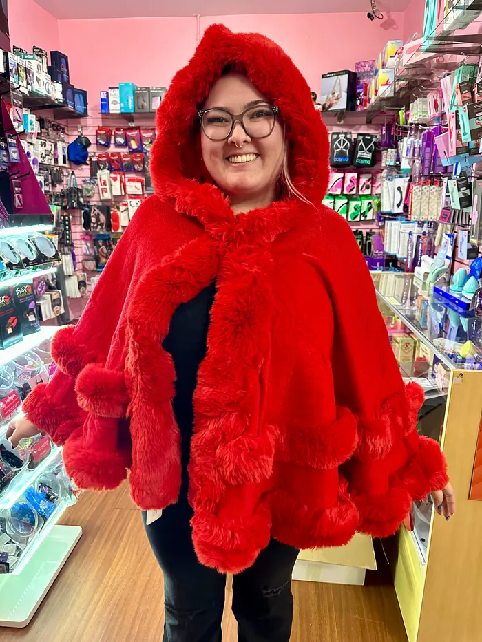 Very Moda LLC Male Sex Toys Double Layer Faux Fur Cape